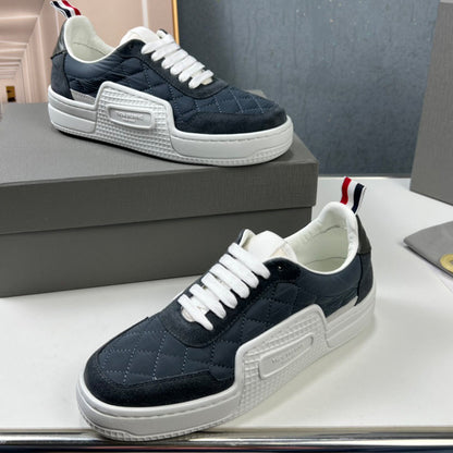 SOLA  2025ss Cowhide Sneakers