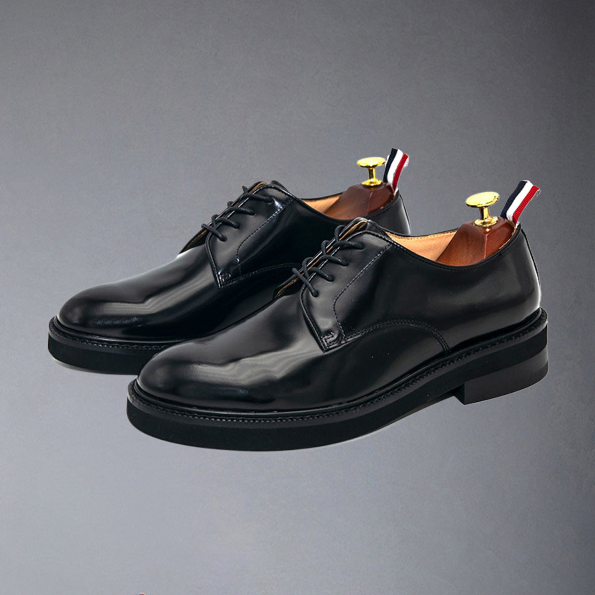 SOLA 2025ss Leather Shoe