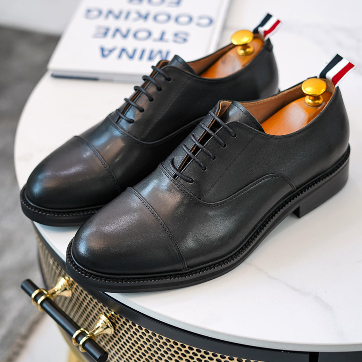 SOLA  Business leather shoes