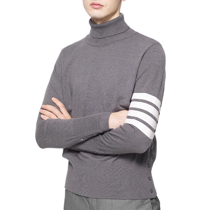 SOLA  4-Bar Turtleneck sweater